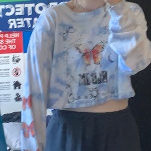 Garage medium size “bloom” long sleeve tee